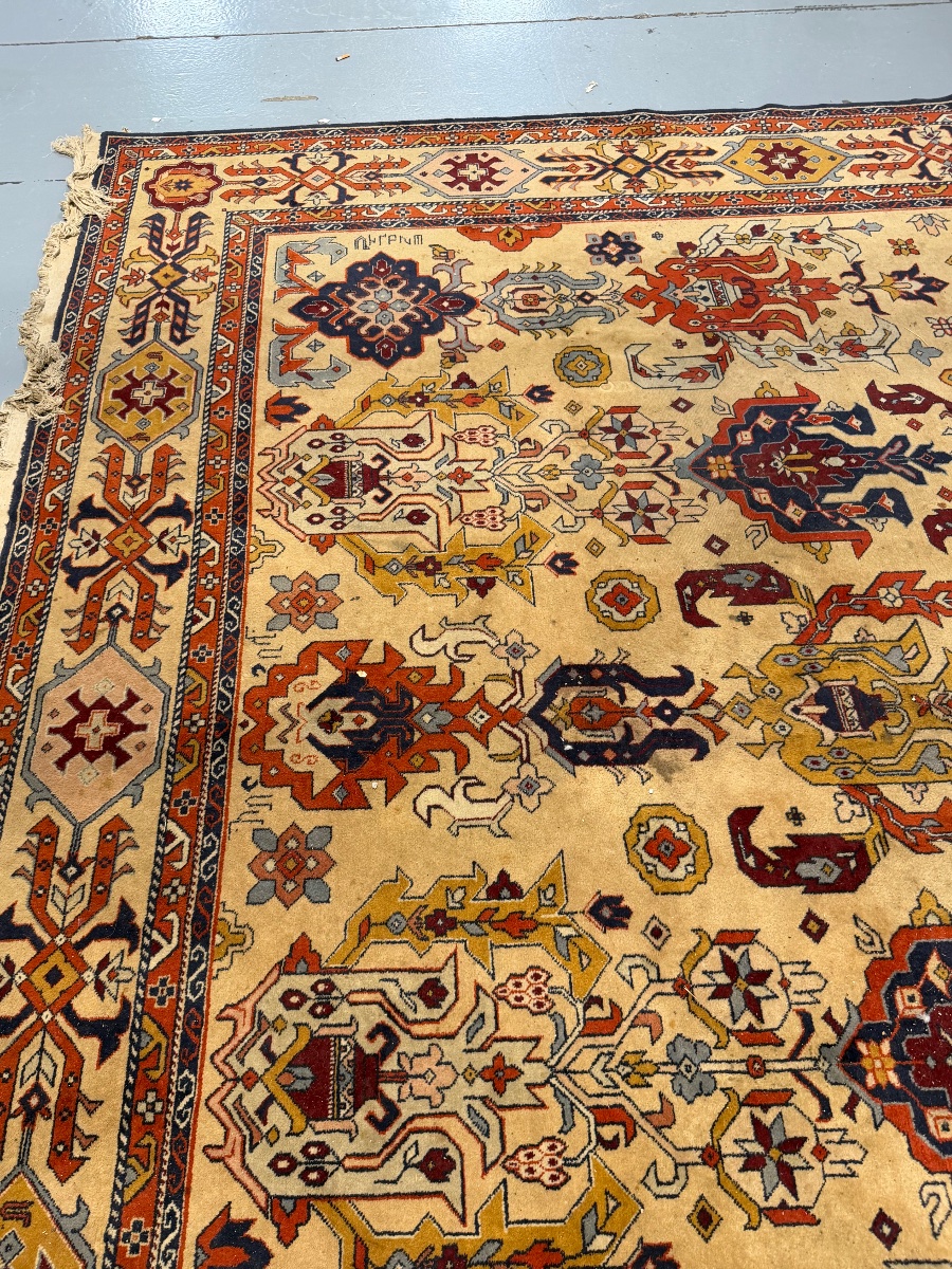 Important Handmade Wool Oriental Rug (400/320)-photo-4