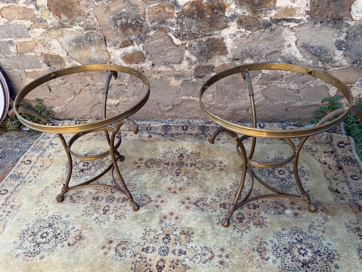 Pair Of 19th-century Bronze Pedestal Tables -photo-1