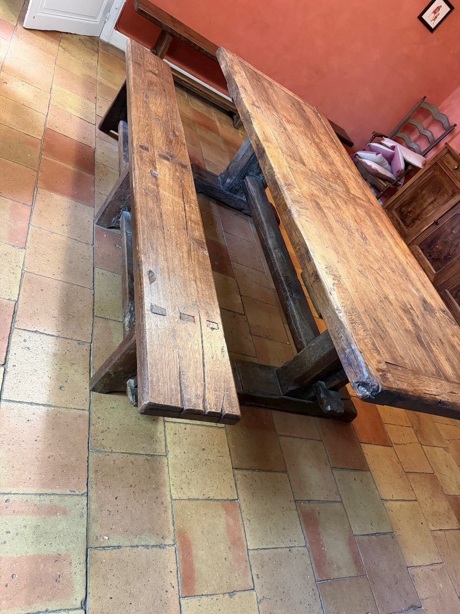 Table monastère et deux bancs -photo-3