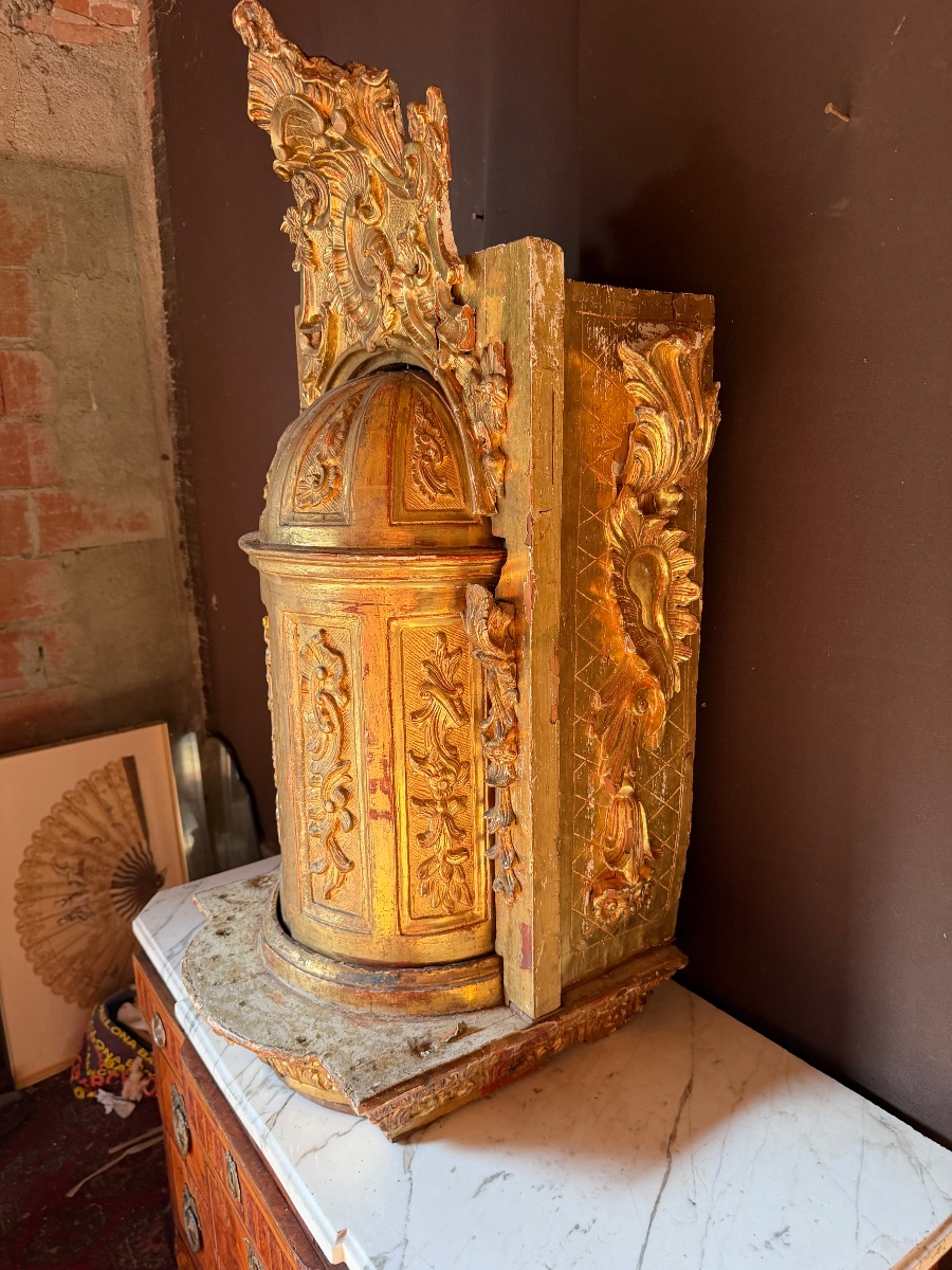 Important tabernacle espagnol en bois doré du xviiiem -photo-3