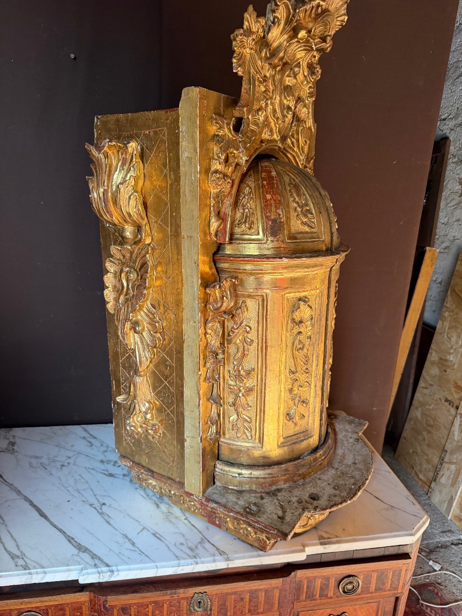 Important tabernacle espagnol en bois doré du xviiiem -photo-4