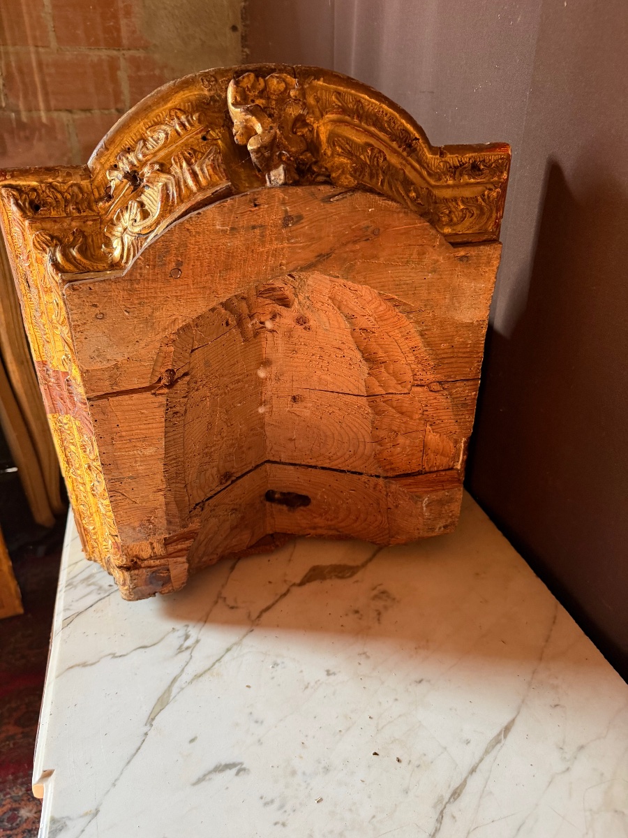 Important tabernacle espagnol en bois doré du xviiiem -photo-7