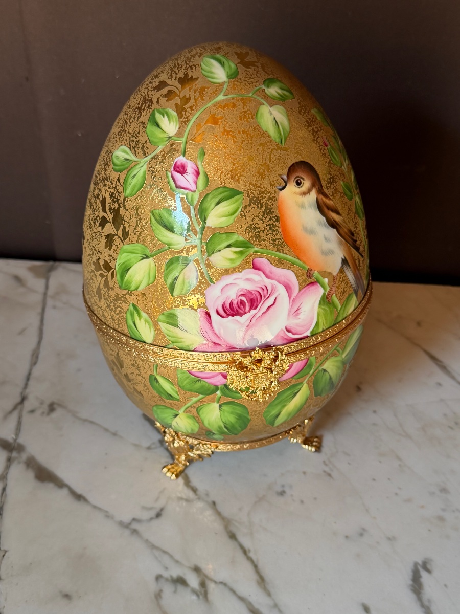 Fabergé Egg Made Of Limoges Porcelain (height 31 Cm)