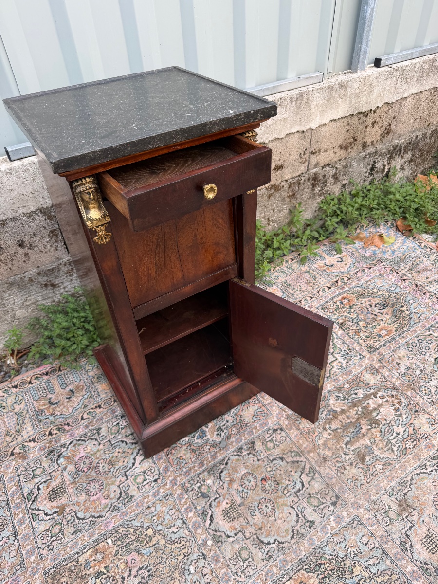 Empire-style Nightstand -photo-4