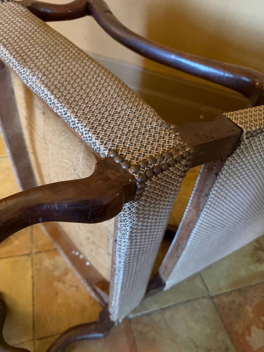 Louis XIV-era Wingback Chair -photo-3
