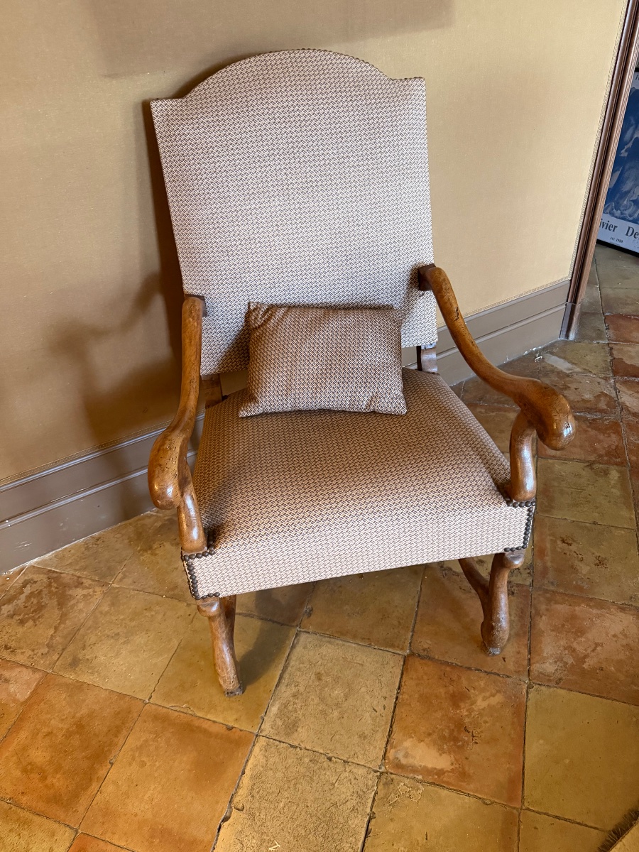 Fauteuil d’époque Louis XIV os de mouton 