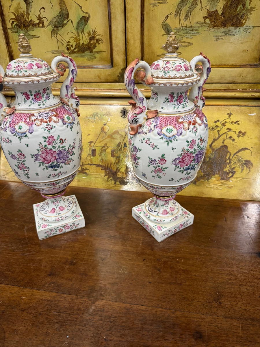 Pair Of Lidded Vases From Samson -photo-2