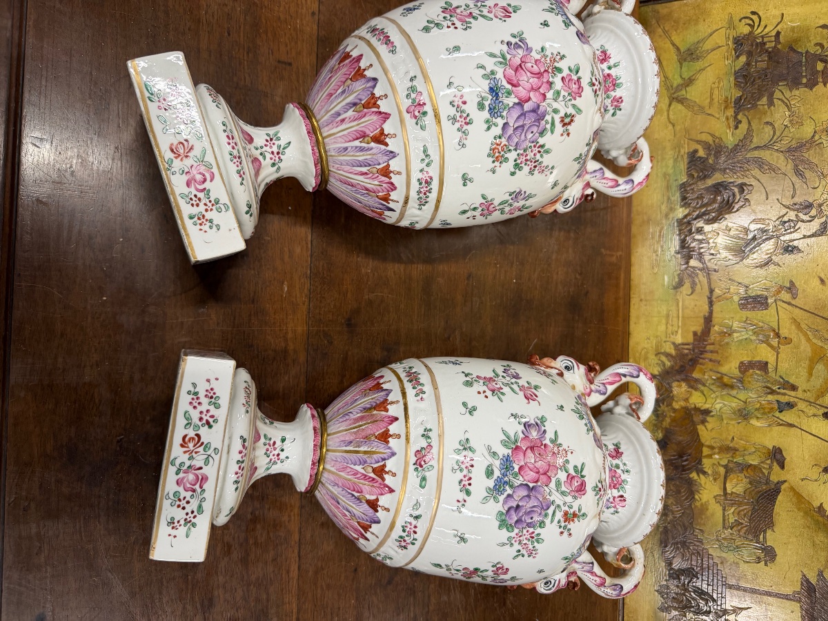 Pair Of Lidded Vases From Samson -photo-6