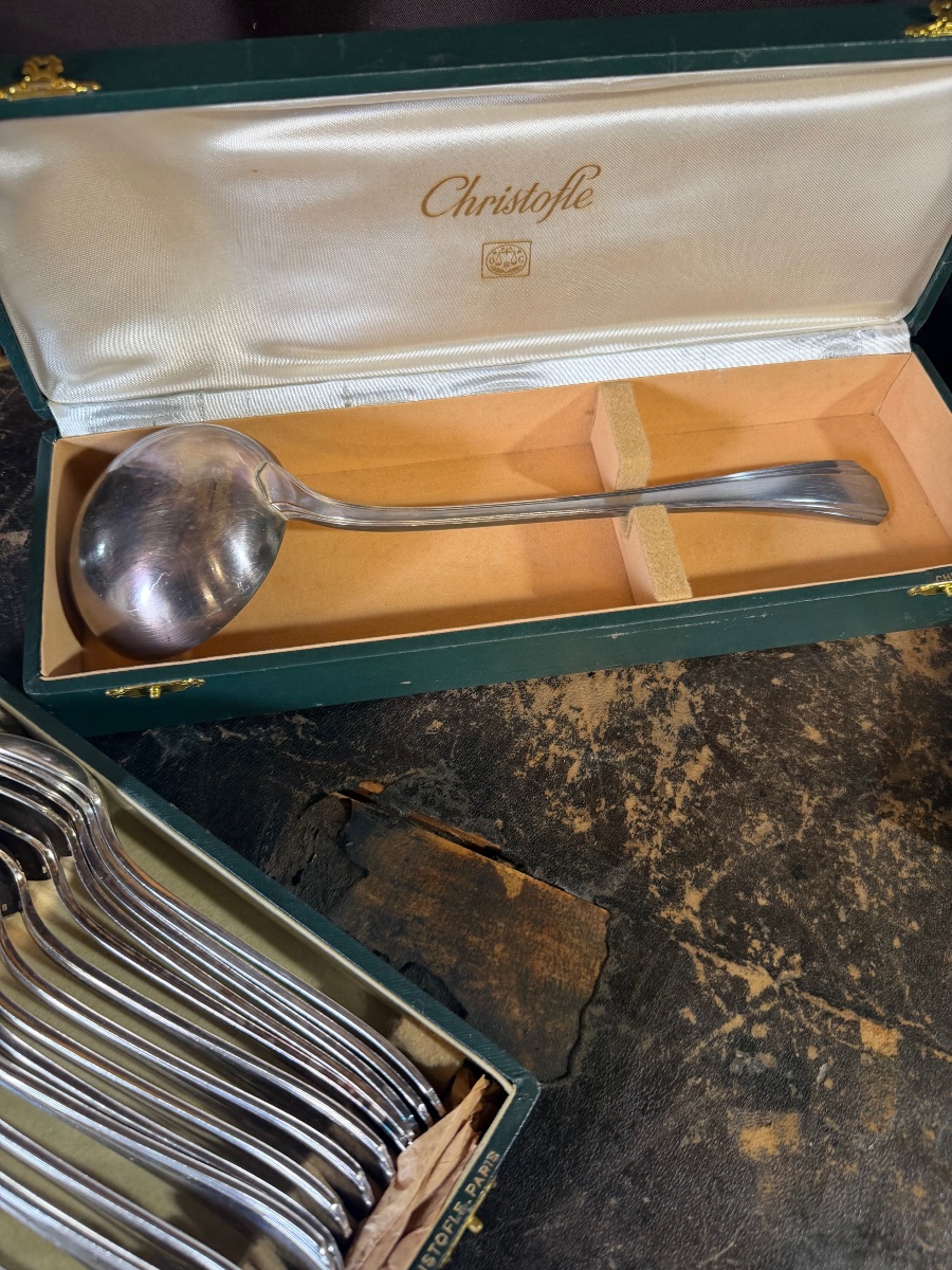 Christofle 73-piece Dinner Set -photo-1