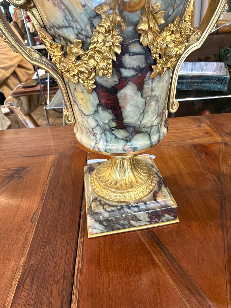 Pair Of Marble Casserole Dishes -photo-2