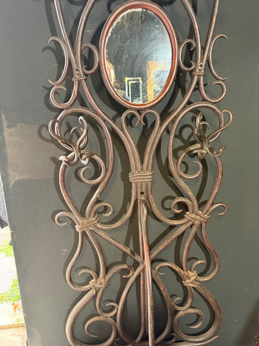 Porte manteau en fonte façon bois courbé -photo-2