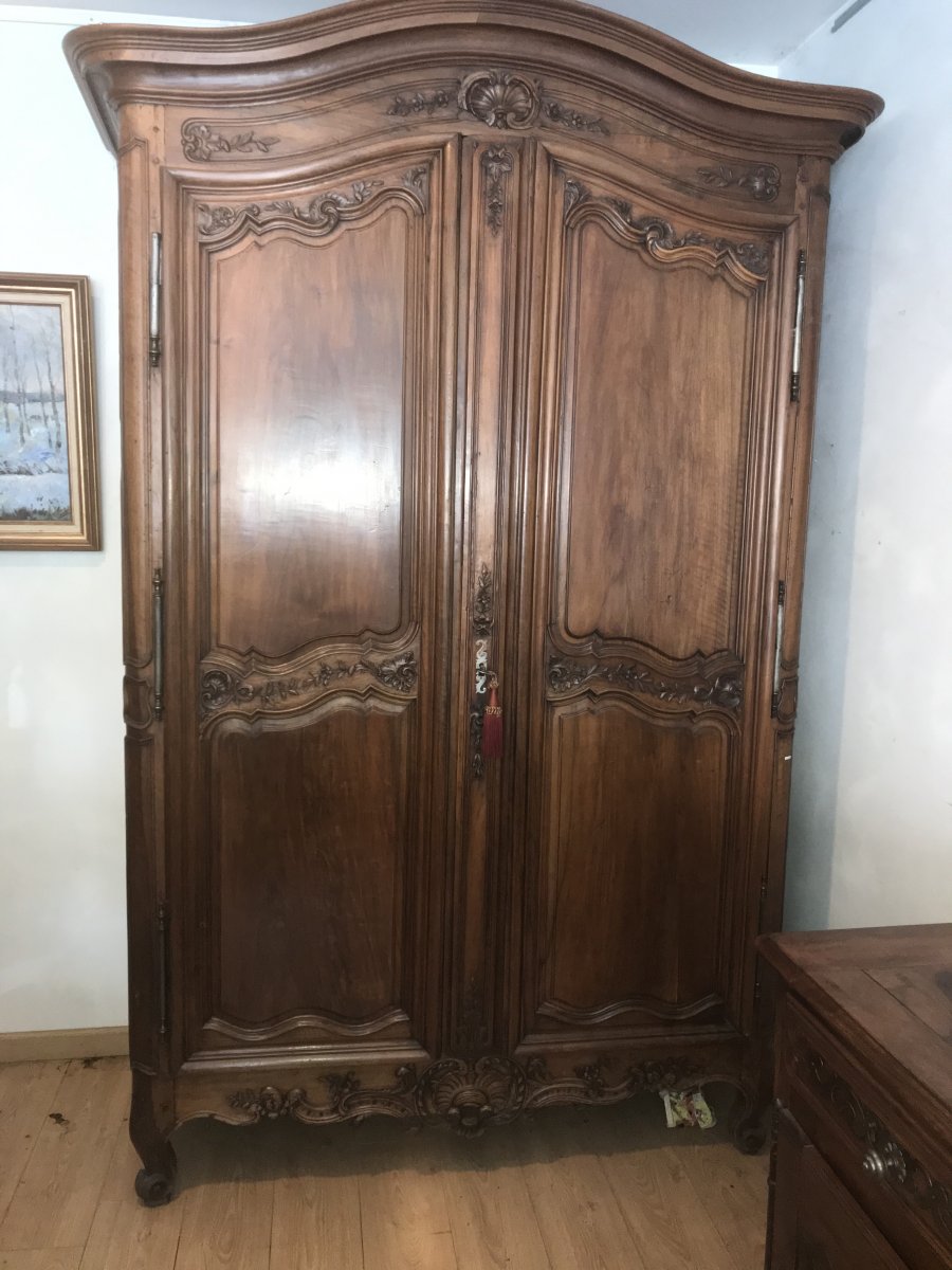 Armoire Bordelaise En Noyer 