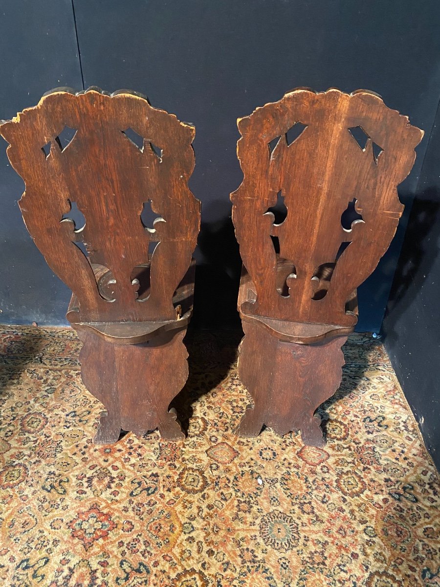 Pair Of Renaissance Style Escabelle Chairs-photo-2