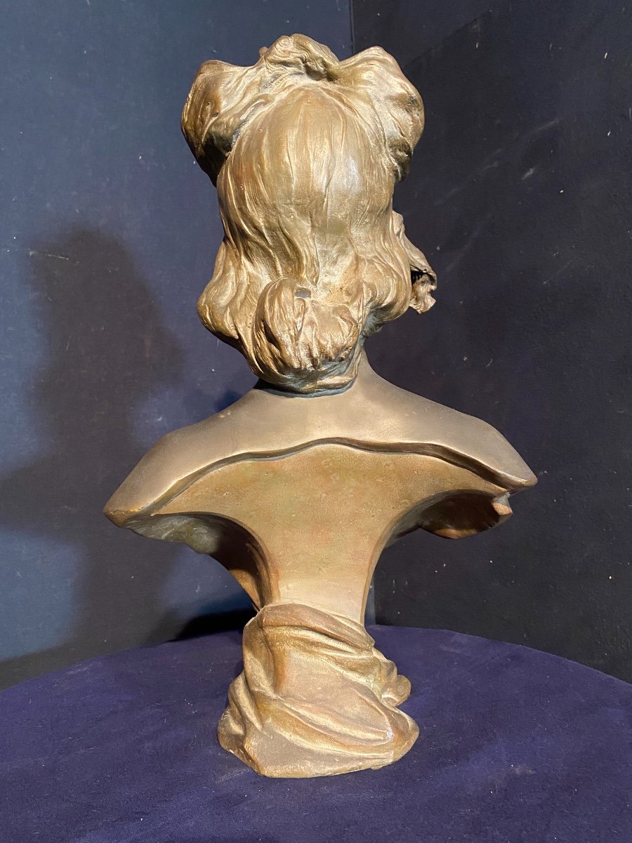 Nelson Art Nouveau Regulated Bust-photo-1