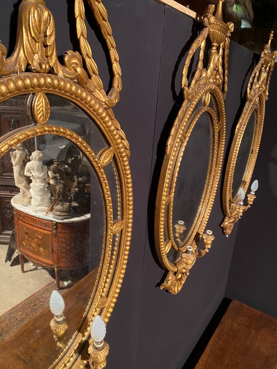 Suite De Trois Miroirs Appliques En Bois Doré Style Louis XVI -photo-4