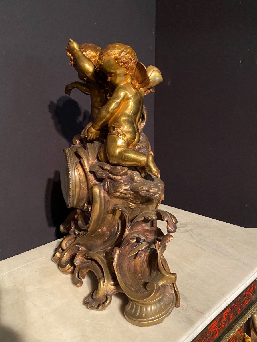 Pendule En Bronze à Décor D’angelots -photo-3