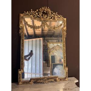 Miroir bois doré de style Louis XVI 