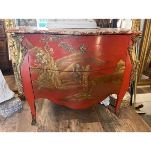 Louis XV Style Chest Of Drawers In Chinese Lacquer 