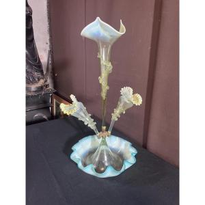 Soliflore art nouveau en verre opalescent 