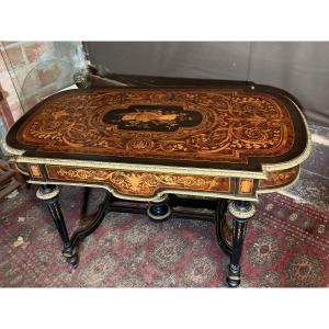 Table de salon en marqueterie de style Louis XVI 