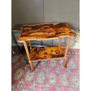 Table en marqueterie de Gallé 