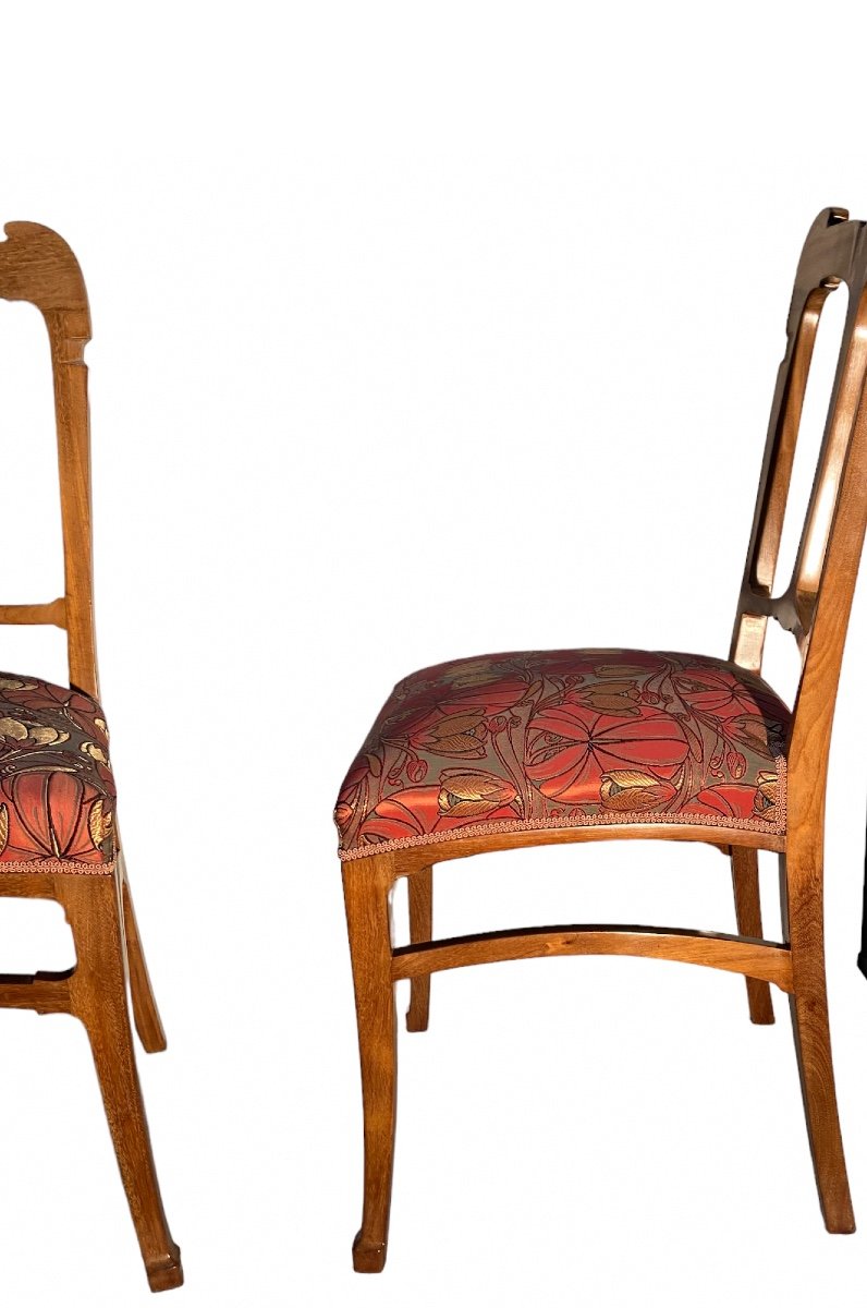 Paire De Chaises En Bois Clair De Victor Horta -photo-4
