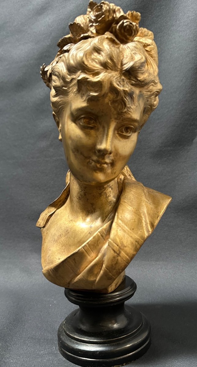 Buste  De Jeune Fille Aux Roses Compagnie Des Bronzes Bruxelles 