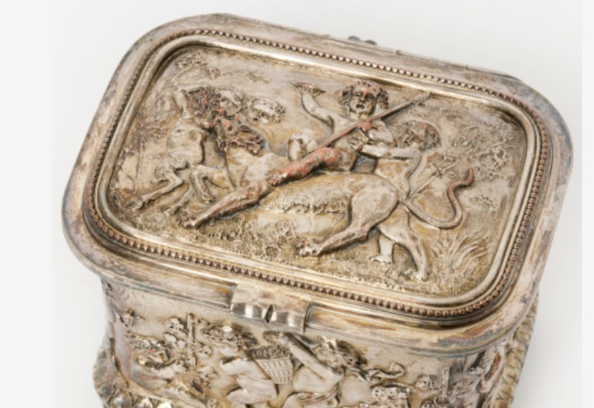 Petit coffre métal argentė de Leopold Oudry père -photo-2