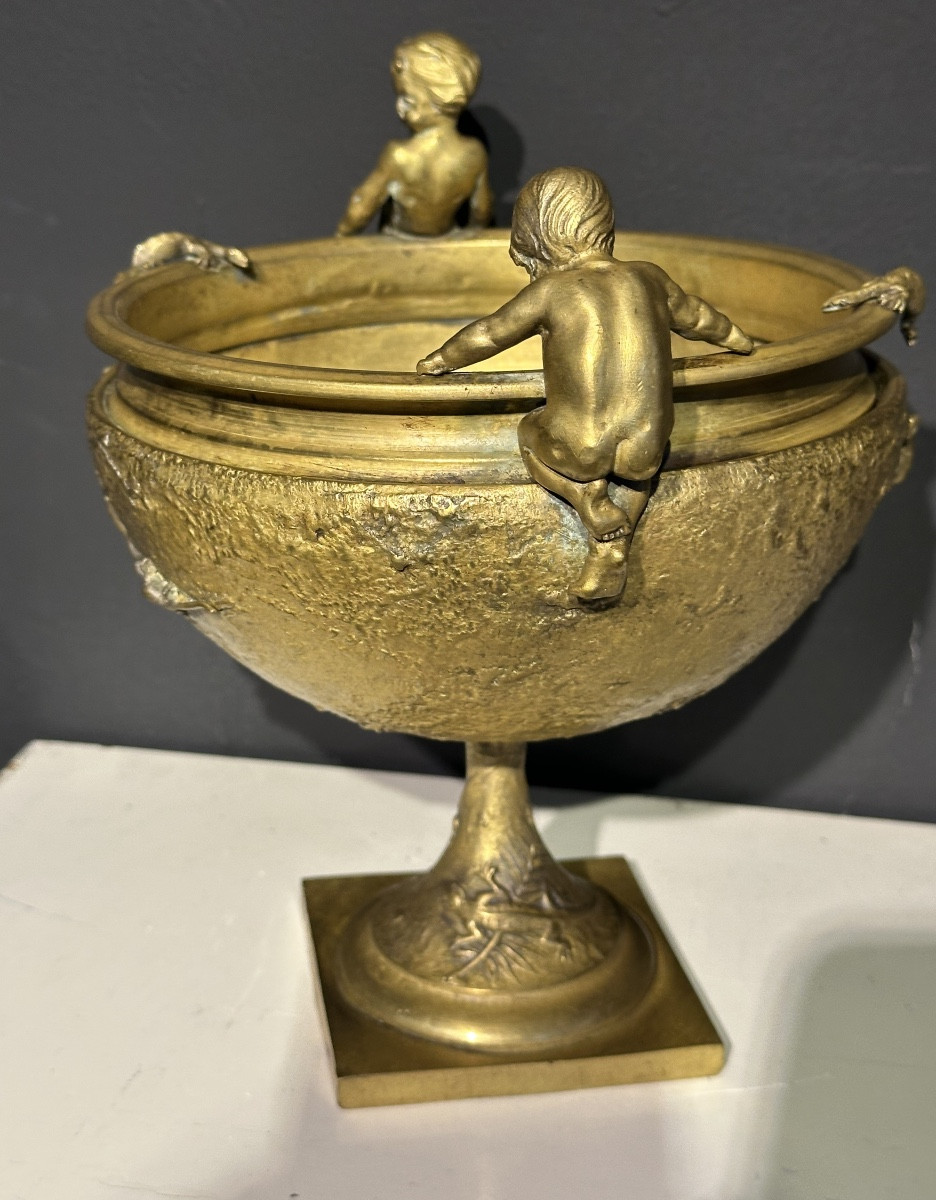 Cup With Cherubs And Lizards -photo-4