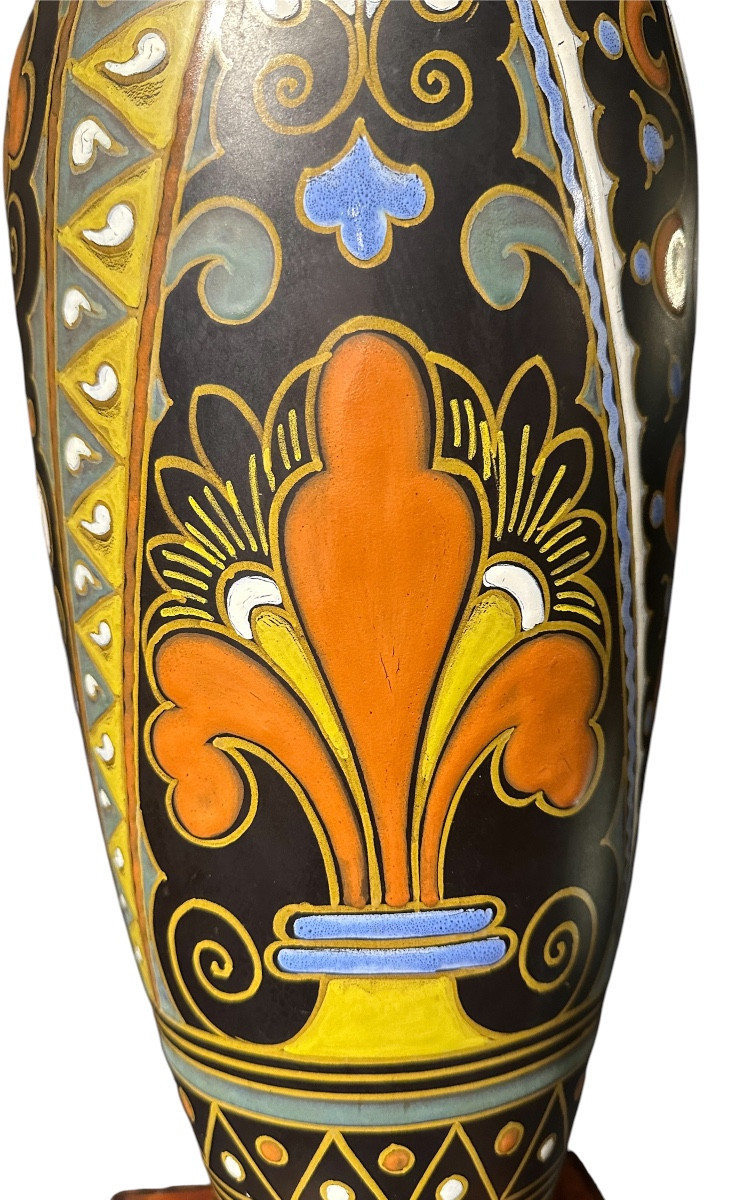 Royal Gouda Art Deco Vase-photo-1