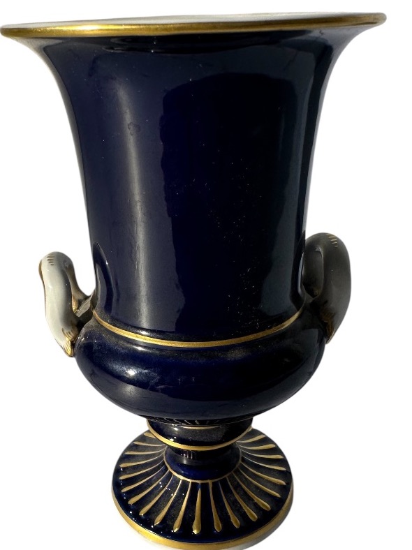 Small Meissen Porcelain Vase, “medici” Model, Early 20th Century-photo-3