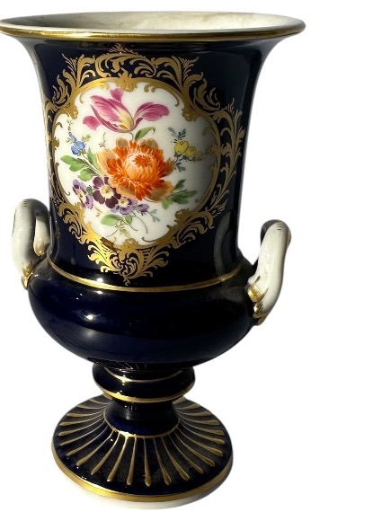 Small Meissen Porcelain Vase, “medici” Model, Early 20th Century-photo-5