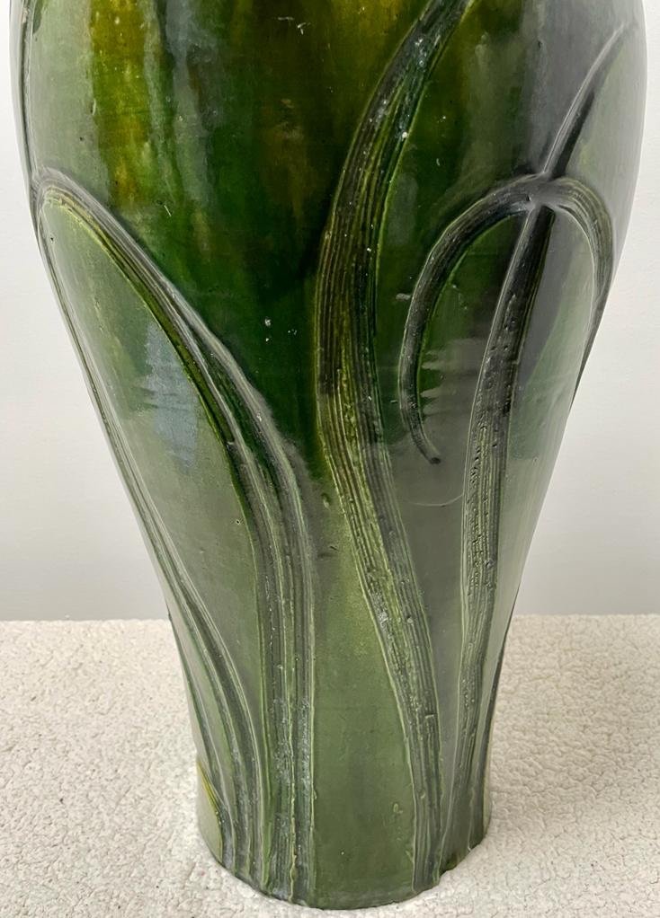 Large Art-nouveau Vase - Attribued Maes Pottery Workshop - Stylized Birds And Nature Decor-photo-3