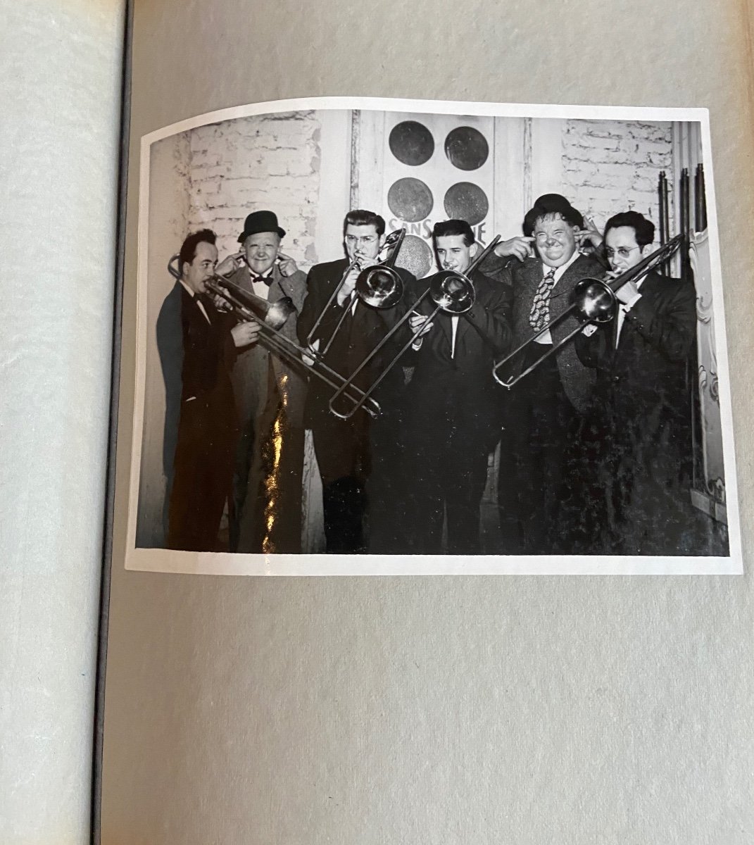 Book Of The Passage Of Laurel And Hardy At The Lido De Paris 1947-photo-1