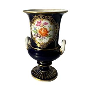 Small Meissen Porcelain Vase, “medici” Model, Early 20th Century