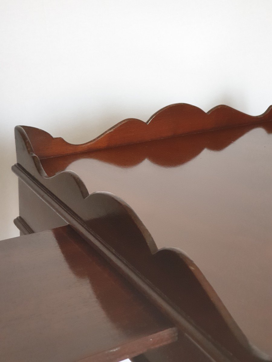 Table d'appoint en acajou  meuble anglais XXe Bevan - Funnell 1970-photo-3