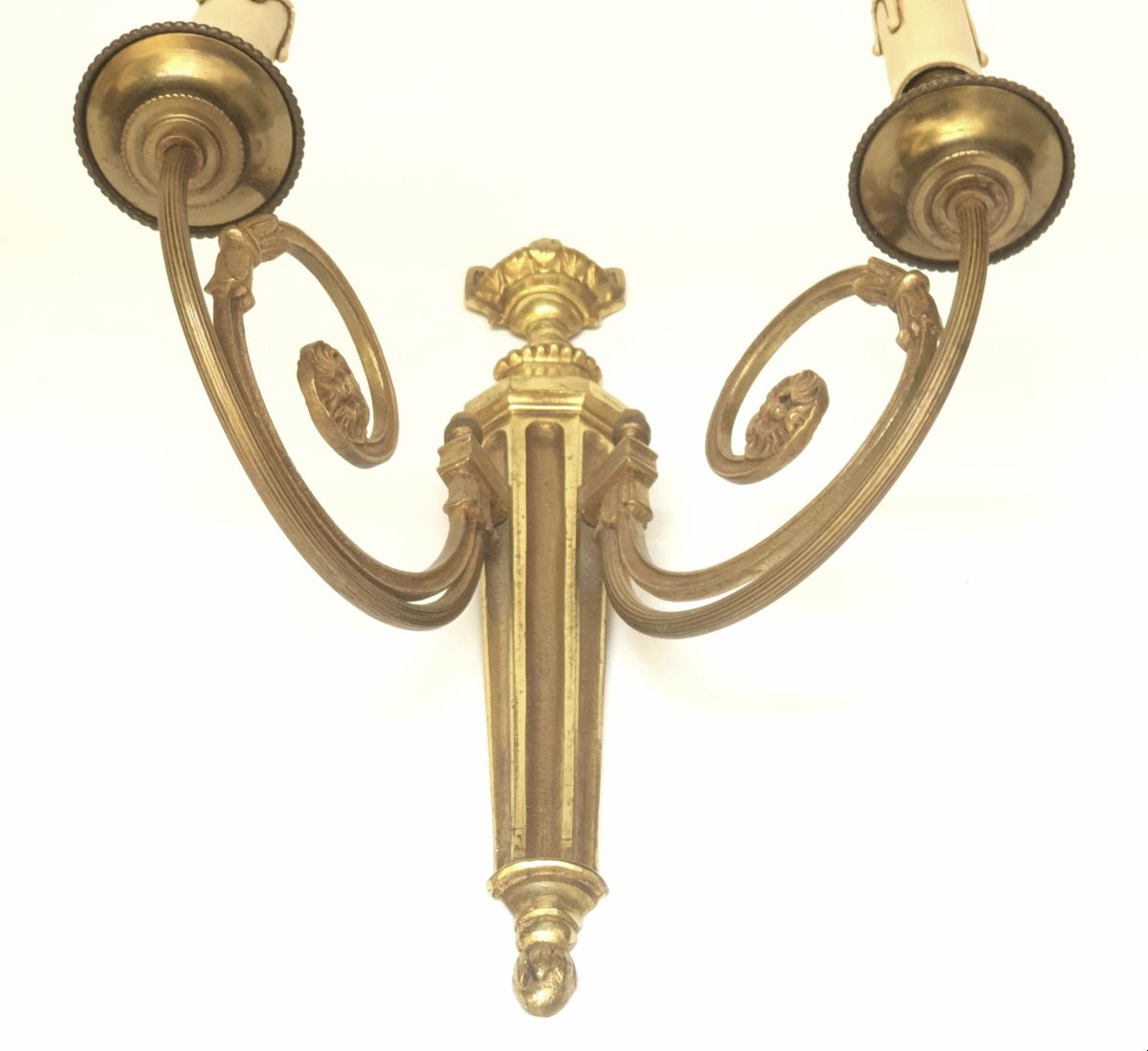 Pàire d'appliques en bronze  style Louis XVI-photo-7