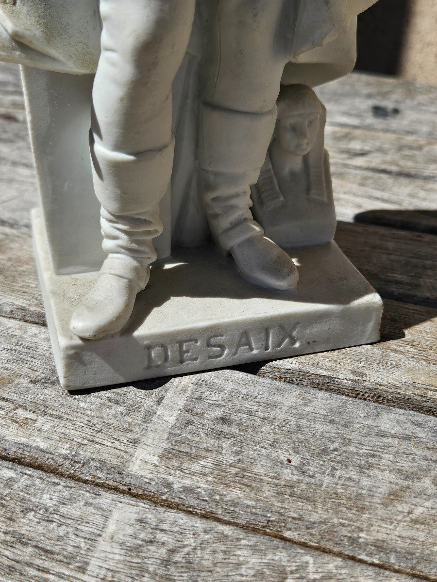 Statuette En Biscuit De Sèvres Du Général Desaix Rare & Empire-photo-3