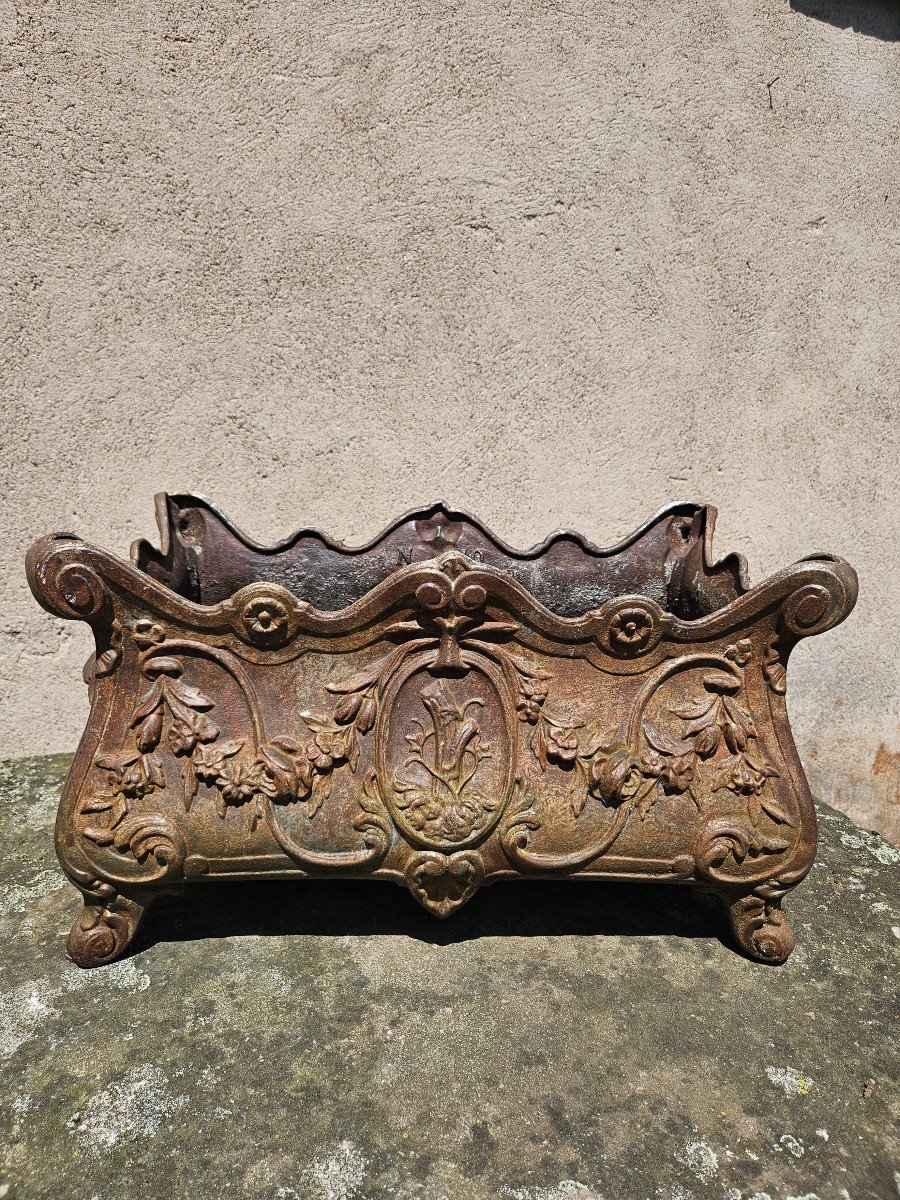 Jardinière En Fonte 19 ème 
