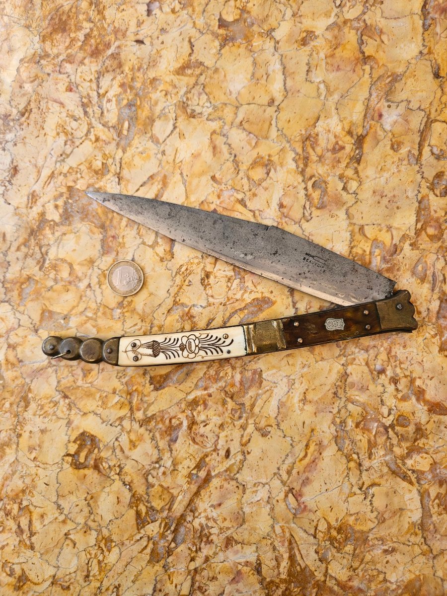 Couteau pliant navaja du 19e siècle 