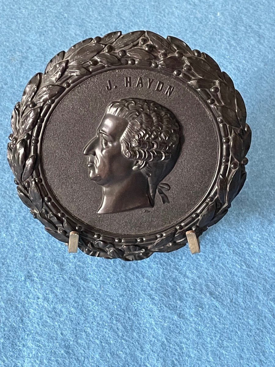 Large Hardwood Medal By Joseph Haydn (1732/1809) Napoleon III Period 19th