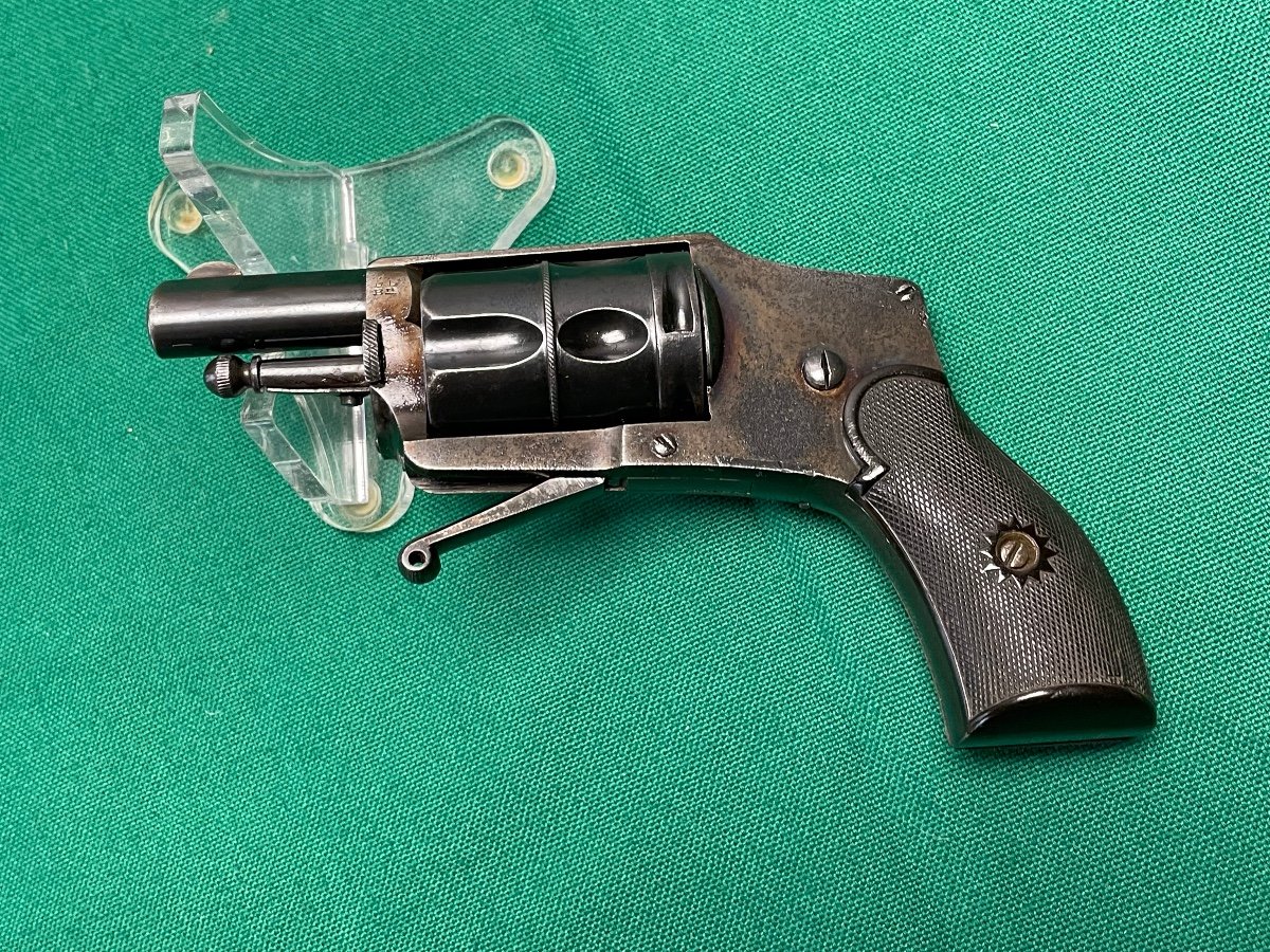 Velodog Revolver In 6mm From The Royal Manufacture Of Liège 19th-photo-2