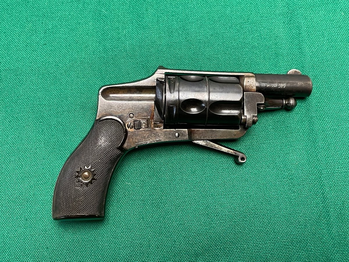 Velodog Revolver In 6mm From The Royal Manufacture Of Liège 19th-photo-2