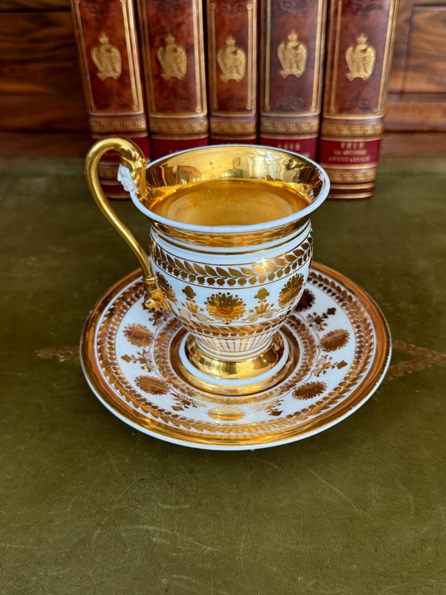 Tasse A Chocolat d'époque 1 Er Empire Napoléon Sur l'Anse  Porcelaine De Paris  19 ème 