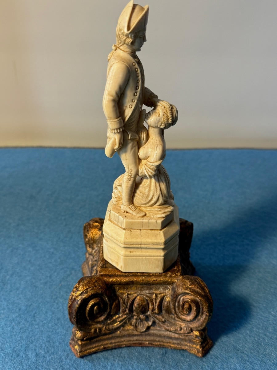 Couple  En  Ivoire  Sculpté  Scène  Licencieuse  Travail De  Dieppe  19 ème -photo-2