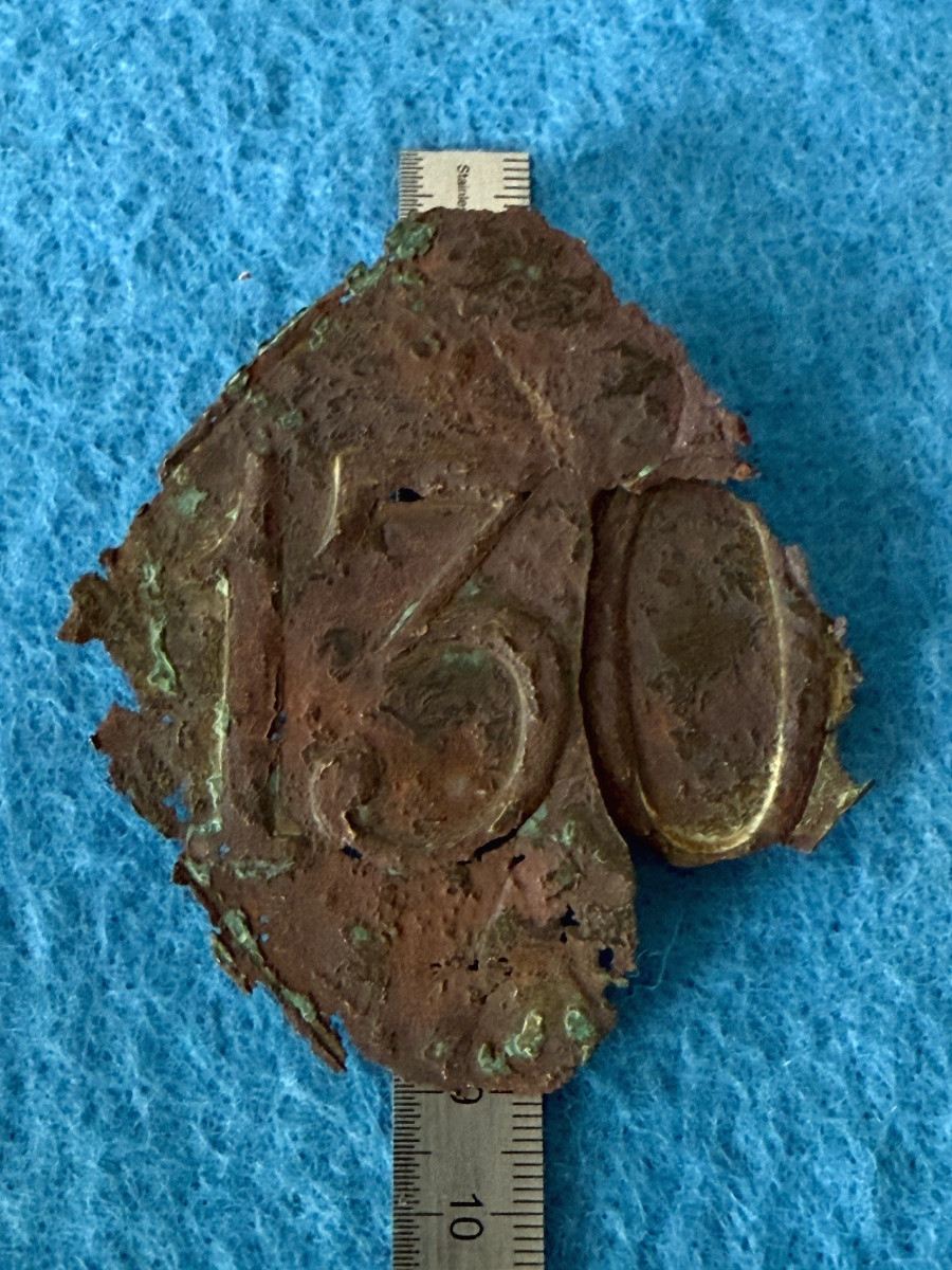 PLAQUE DE SHAKO MODÈLE 1810 DU 130 ÈME RÉGIMENT D'INFANTERIE  DE LIGNE PREMIER EMPIRE  1814-photo-3