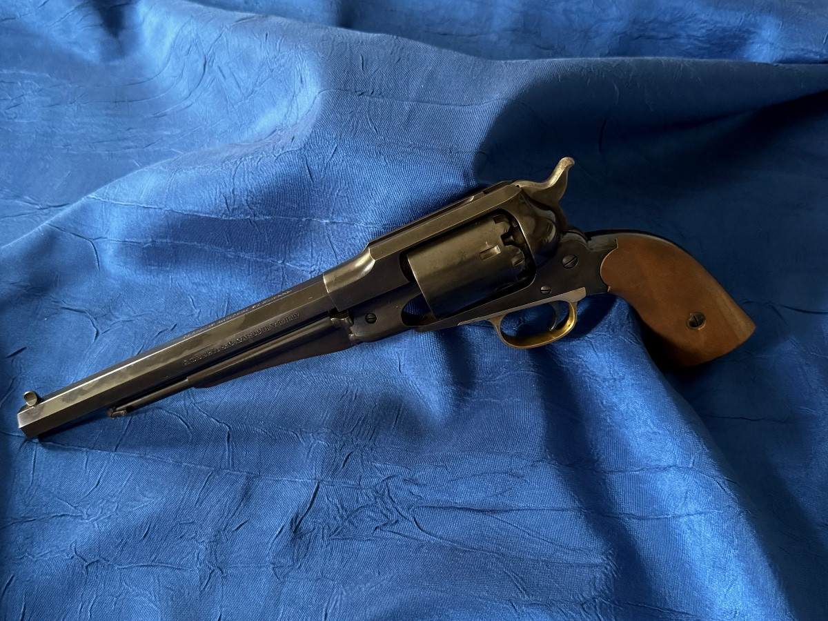 Remington 1856 Black Powder Uberti Revolver Sold By Hombert In Saint étienne 1970-photo-2