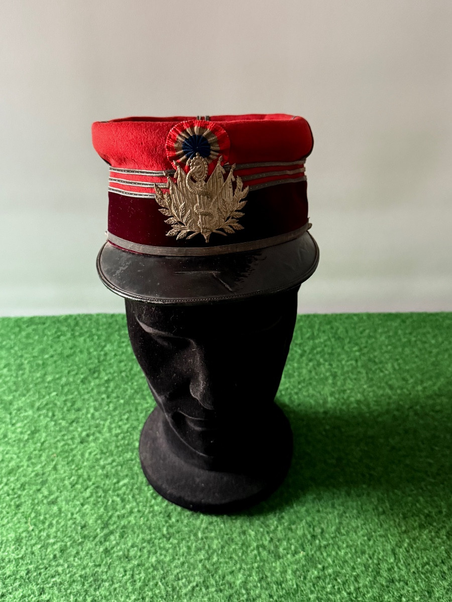 KÉPI  FOULARD  DE CAPITAINE  MÉDECIN  GUERRE DE 1914 / 1918  20 ÈME 