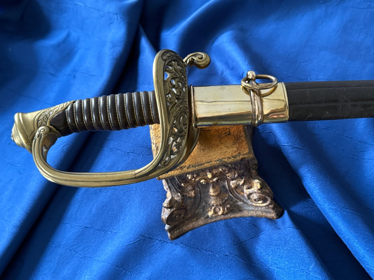 Officer's Saber Model 1845 Leather Scabbard By Klingenthal Coulaux Frères 19th Century 