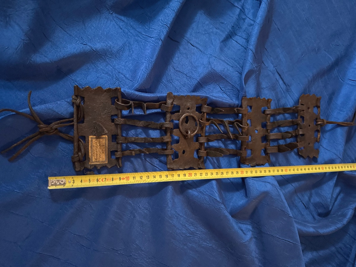 Armed Dog Collar From The Hirson Customs Century, 18th Century -photo-3